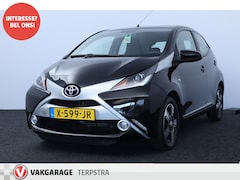 Toyota Aygo - 1.0 VVT-i x-play/ DEALER ONDERHOUDEN/ 5-Drs/ Airco/ Stoelverw./ Camera/ Media-Scherm/ Blue