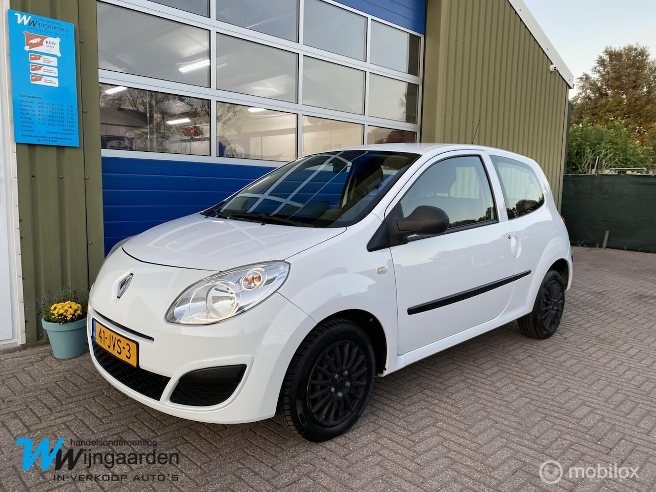 Renault Twingo - 1.2 Authentique|Keurige auto|Airco|APK 8-2027 - AutoWereld.nl