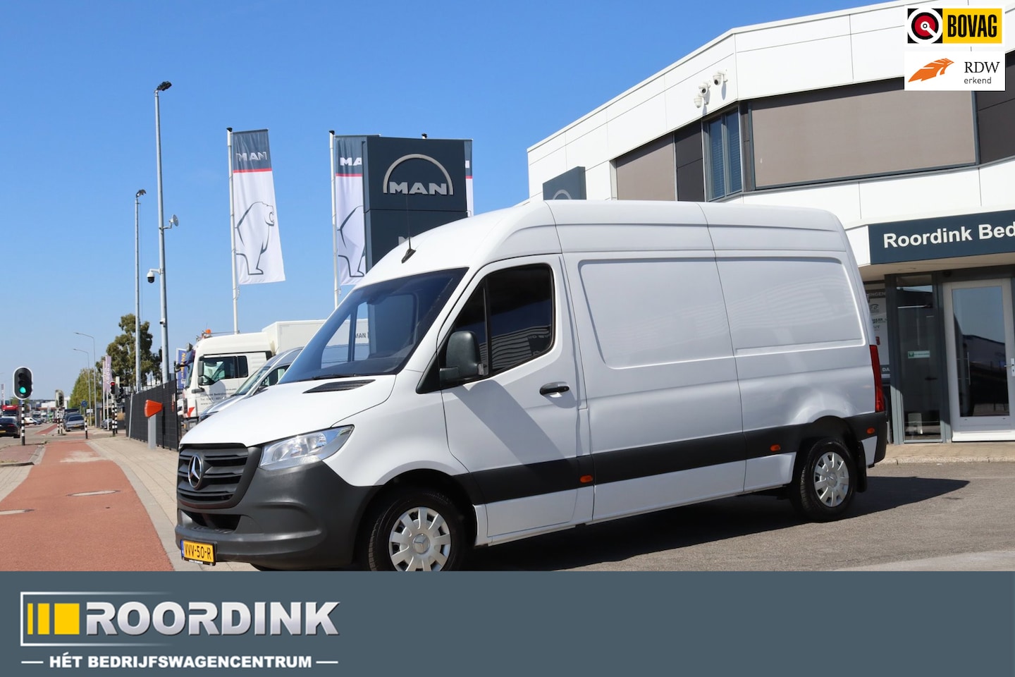 Mercedes-Benz Sprinter - 314 2.2 CDI L2H2 314 2.2 CDI L2H2, Automaat, Camera, Climatronic, Carplay - AutoWereld.nl