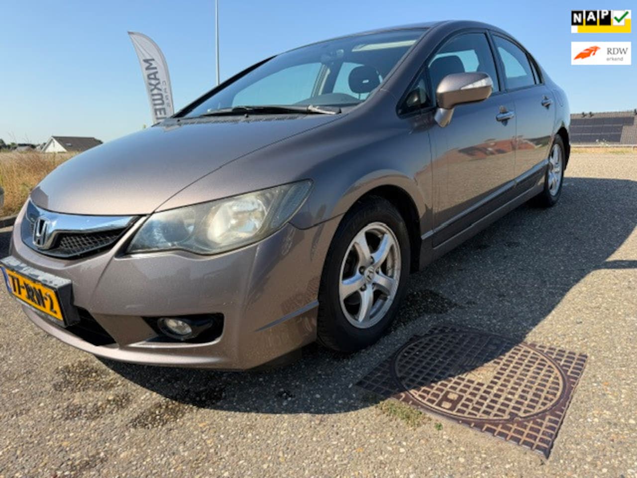 Honda Civic - 1.3 Hybrid Onderhouden Stoelverwarming Parksensor Airco - AutoWereld.nl
