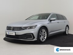Volkswagen Passat Variant - 1.4 TSI PHEV GTE Business 218Pk DSG/AUTO | Trekhaak uitklapbaar | Achteruitrijcamera | Mat