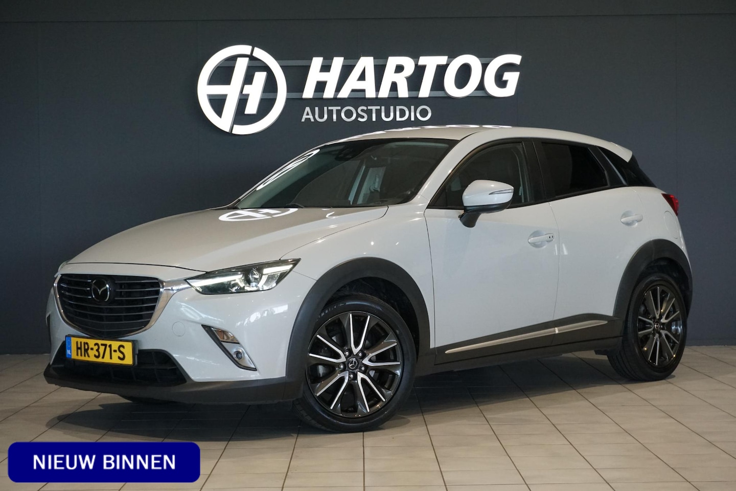 Mazda CX-3 - 2.0 SkyActiv-G 120 GT-M *EERSTE EIGENAAR* + CAMERA / HEAD-UP / BOSE - AutoWereld.nl