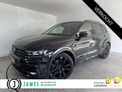 Volkswagen Tiguan - 1.5 TSI ACT Highline Business R Automaat / Carplay