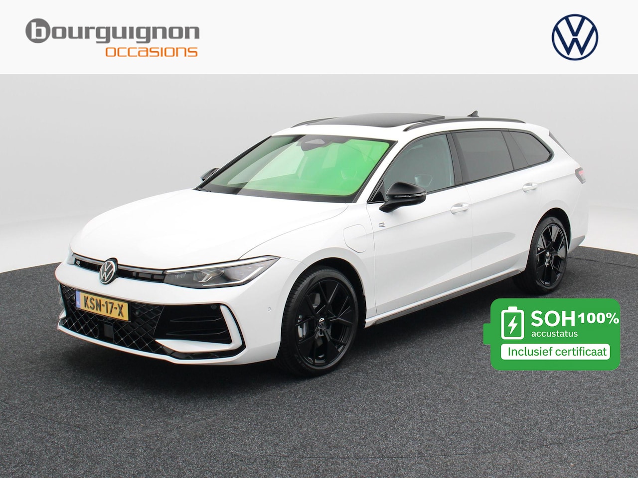Volkswagen Passat Variant - 1.5 eHybrid 272 Pk R-Line | Black Style | Stoel/Stuurverwarming | Panoramadak | 360 Camera - AutoWereld.nl