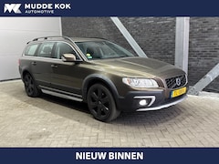 Volvo XC70 - 2.4 D4 Polar+ | Schuifdak | Trekhaak | Memory | Standkachel | Verwarmde Voorruit | Navigat