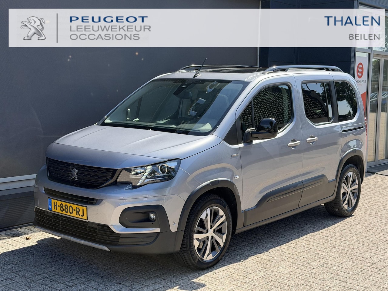 Peugeot Rifter - 1.2 Turbo 130 PK GT-Line Automaat | Meest Complete Uitvoering! | Lage Km stand: 35914 Pano - AutoWereld.nl