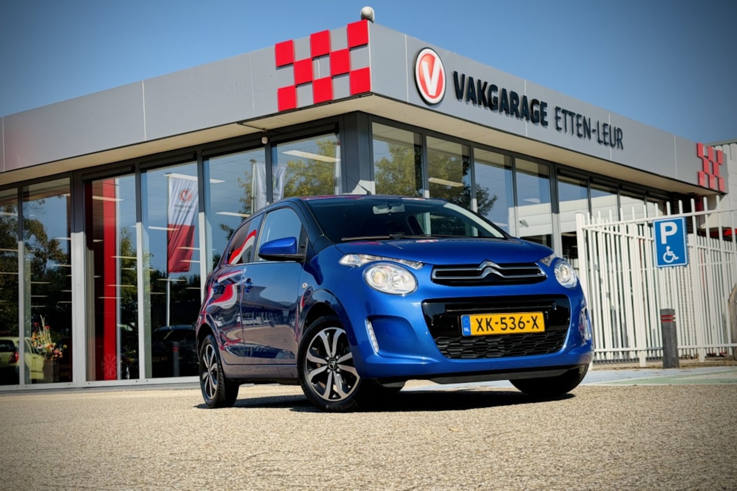Citroën C1 - 1.0 VTi Shine | CAMERA | CARPLAY + ANDROID | CLIMA - AutoWereld.nl