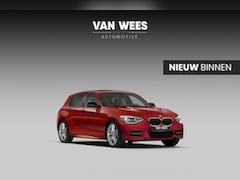 BMW 1-serie - 125i Business+ | Sport Line | NL auto | Schuif-/kanteldak | Keyless entry | HiFi audio | S