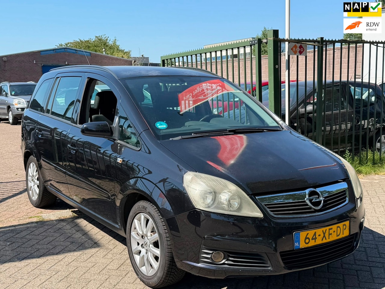Opel Zafira - 1.8 Temptation Airco cruis control elektrische ramen cv op afs - AutoWereld.nl