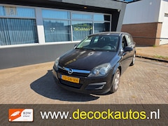 Opel Astra - 1.6 Executive/ AIRCO/ TREKHAAK