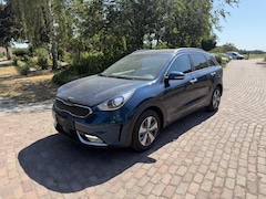 Kia Niro - 1.6 GDi Hybrid DynamicLine Camera| Trekhaak| Navi+BT