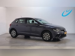 Volkswagen Polo - 1.0 TSI DSG Life Business Navigatie Parkeersensoren Stoelverwarming App-Connect DAB+