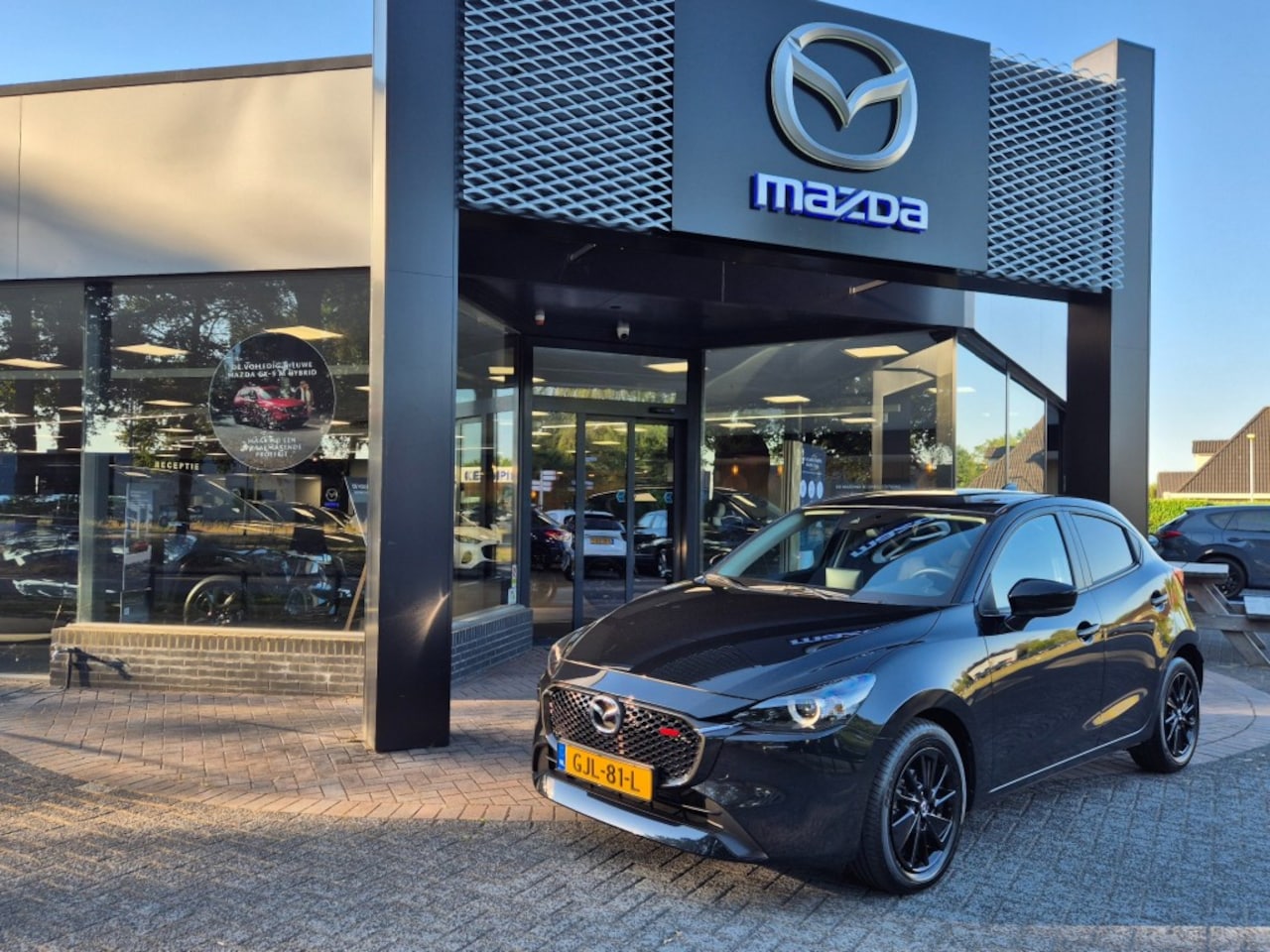 Mazda 2 - SKYACTIV-G 1.5 90 6AT HOMURA / Carplay - AutoWereld.nl
