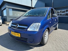 Opel Meriva - 1.6 met trekhaak en nieuwe APK