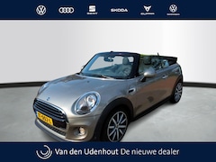 MINI Cabrio - 1.5 136pk Automaat Cooper Business / Navigatie / Camera / Harman&Kardon
