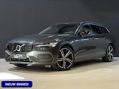 Volvo V60 - 2.0 B3 Momentum Advantage | Camera | Trekhaak | Apple Carplay