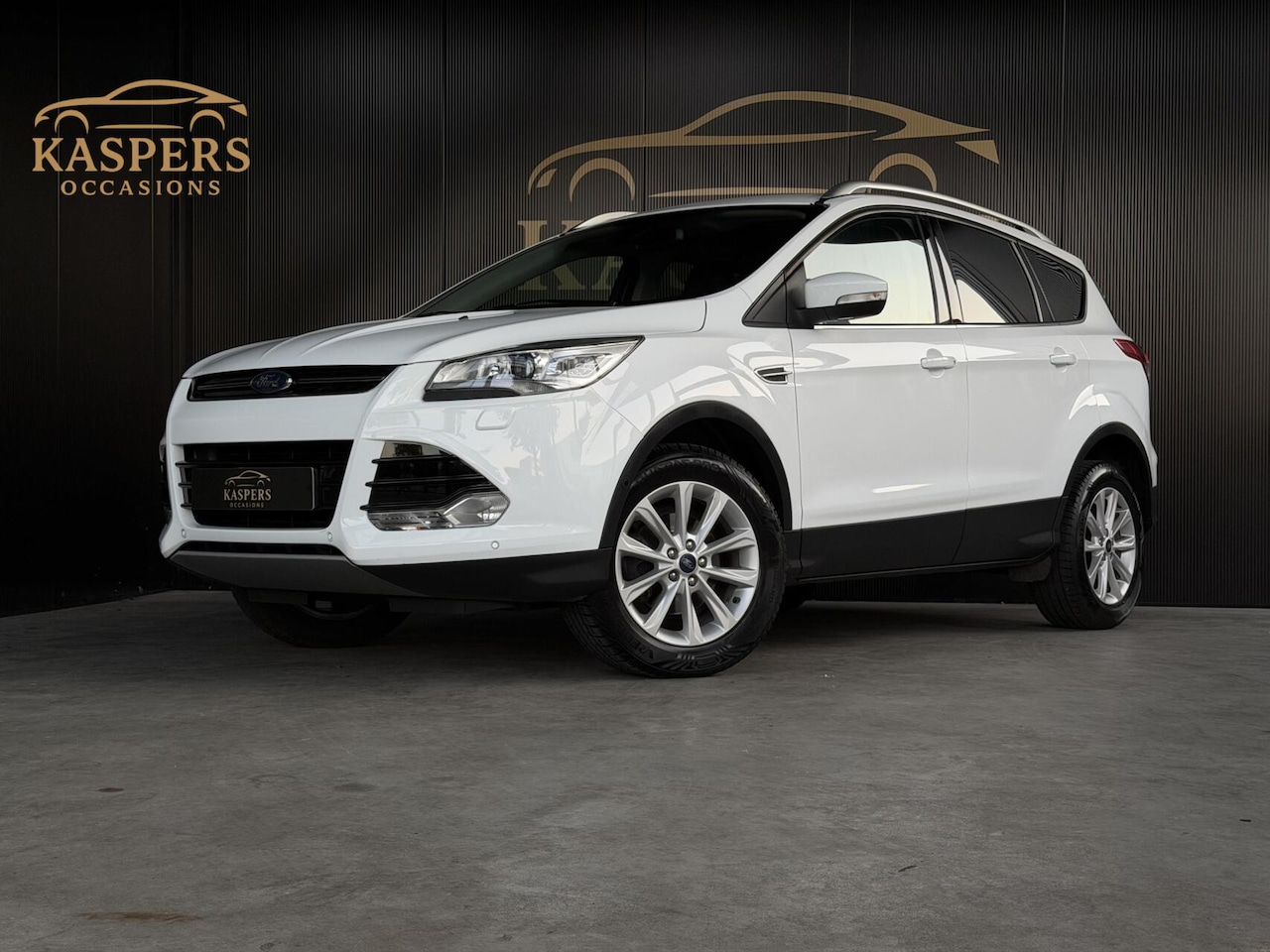 Ford Kuga - 1.5 Titanium |Airco|Trekhaak|Leder|Nieuwe motor| - AutoWereld.nl