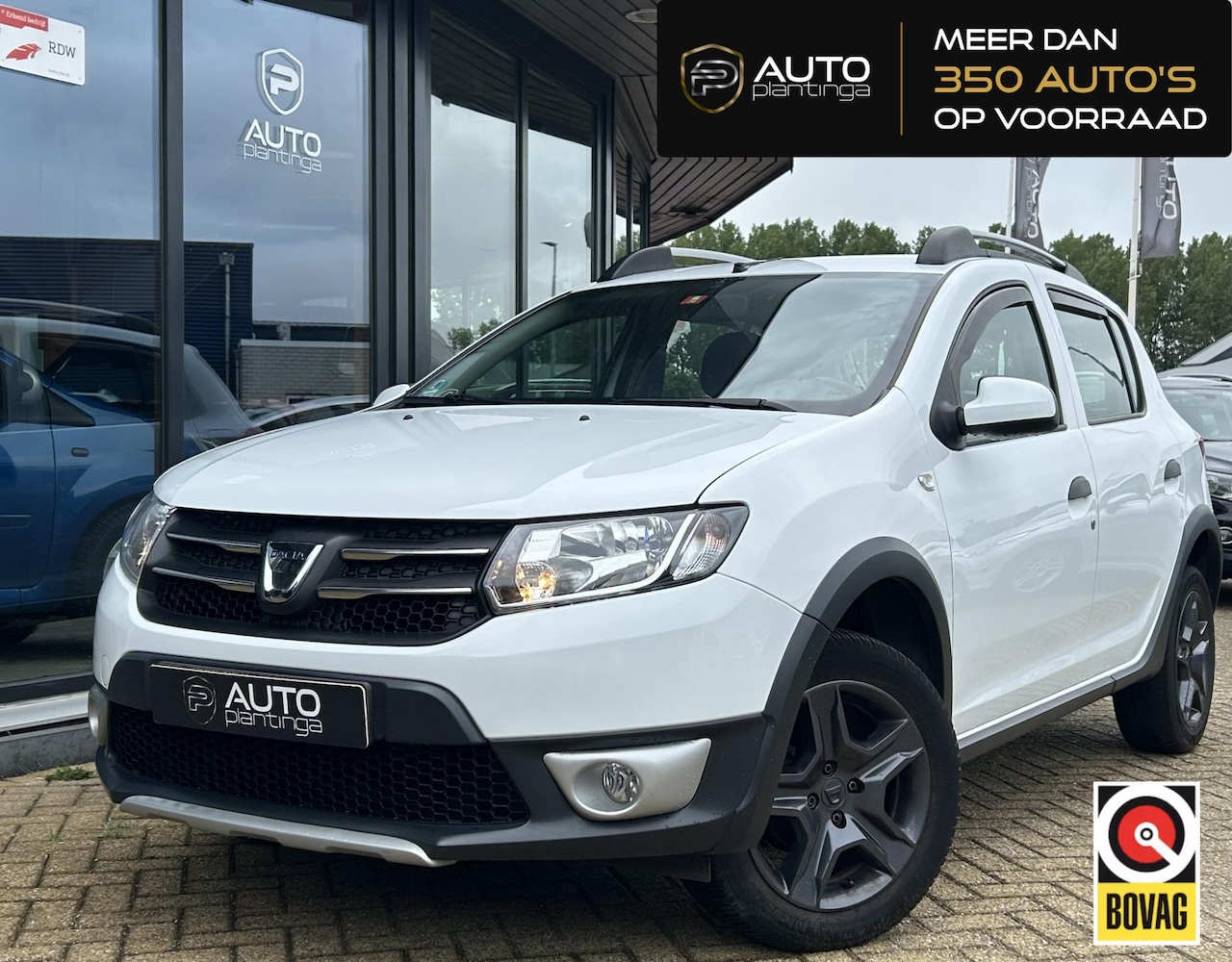 Dacia Sandero Stepway - 0.9 TCe Lauréate 90PK | NL AUTO | NAP | Navigatie | Airco | Parkeersensoren | Cruise Contr - AutoWereld.nl