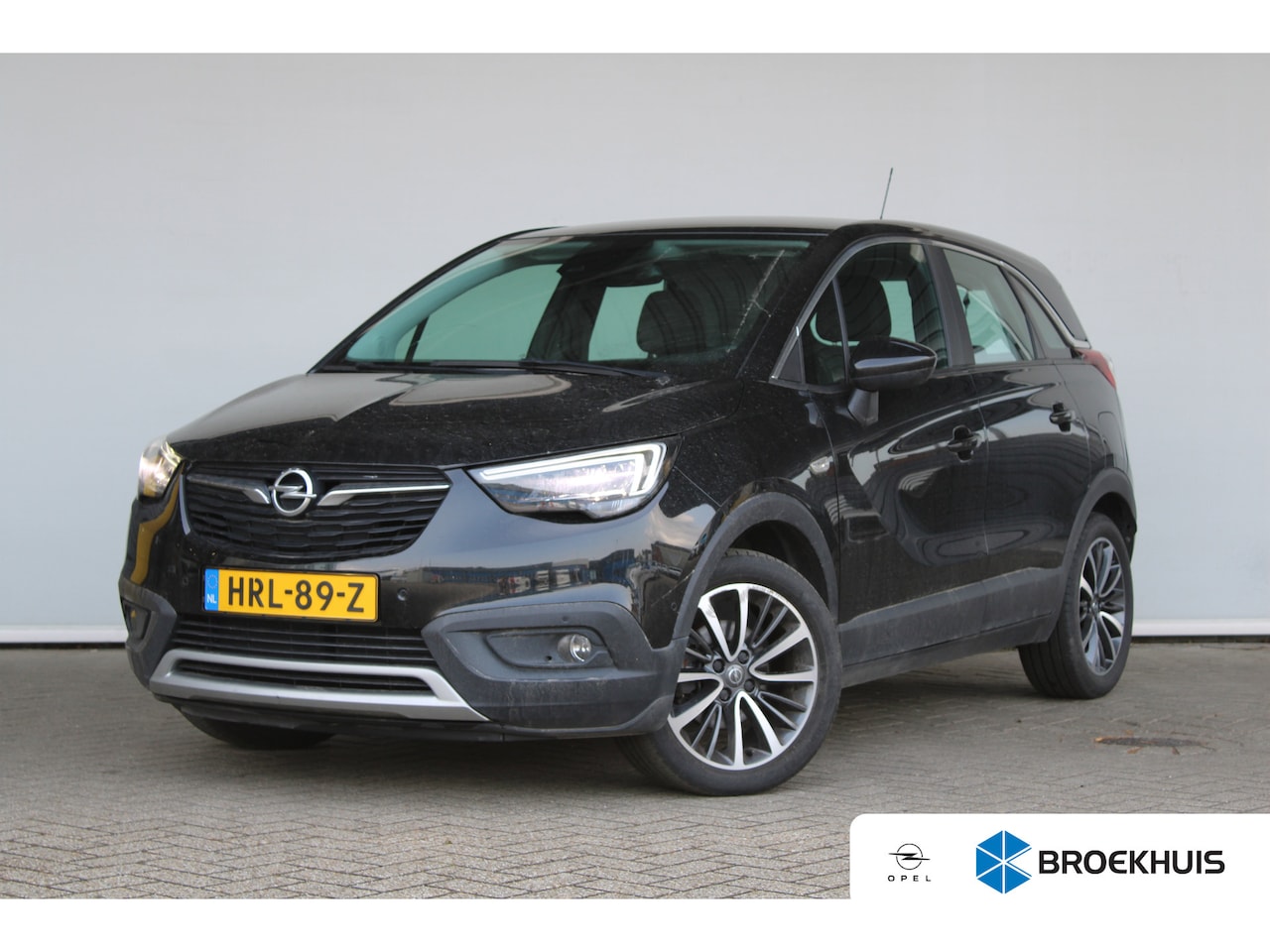 Opel Crossland X - 1.2 Turbo Innovation / Navigatie / 360 Camera / Parkeersensoren / Keyless / Carplay / LED - AutoWereld.nl