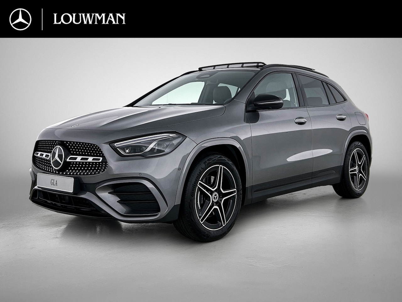 Mercedes-Benz GLA-Klasse - 180 Business Solution AMG | Premium Plus pakket | Nightpakket | Trekhaak | Panoramaschuifd - AutoWereld.nl
