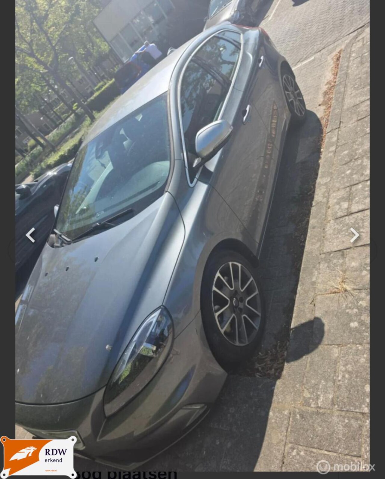 Volvo V40 - 2.0 D4 Kinetic 2.0 D4 Kinetic - AutoWereld.nl