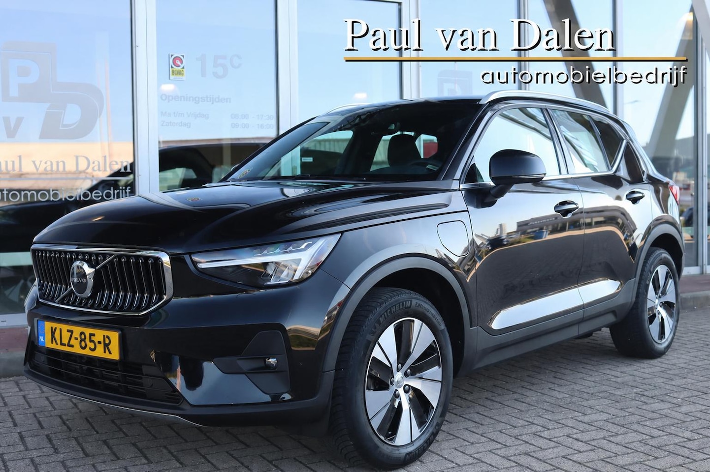 Volvo XC40 - 1.5 T5 262PK Plug-in Hybrid Plus Bright | Navi | Memory | Camera | Electr.Klep | Stoelverw - AutoWereld.nl