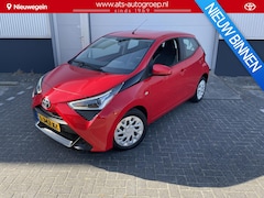 Toyota Aygo - 1.0 VVT-i x-play | Rijklaar prijs | Apple/Android Navigatie | All-season banden | Org NL e