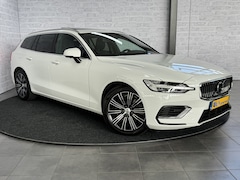 Volvo V60 - 2.0 T8 Twin Engine AWD Inscription B&W HUD Pano Trekhaak Pilot Assist