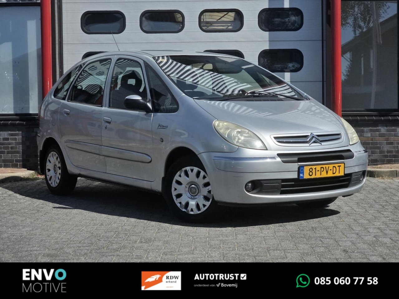 Citroën Xsara Picasso - 2.0i-16V Attraction Automaat Cruise/PDC - AutoWereld.nl