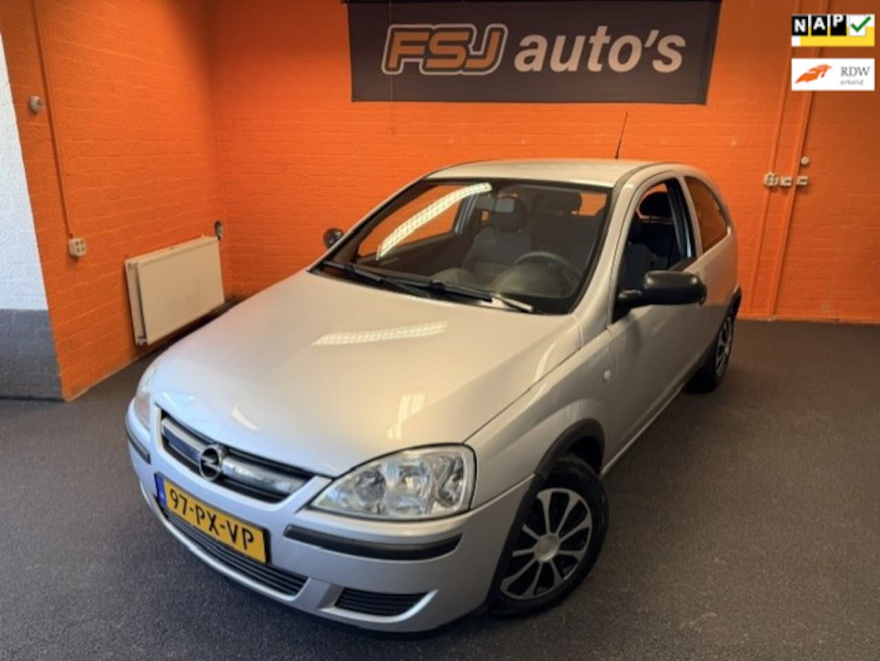 Opel Corsa - 1.2 16V / AUTOMAAT / TWINPORT / AIRCO!! - AutoWereld.nl
