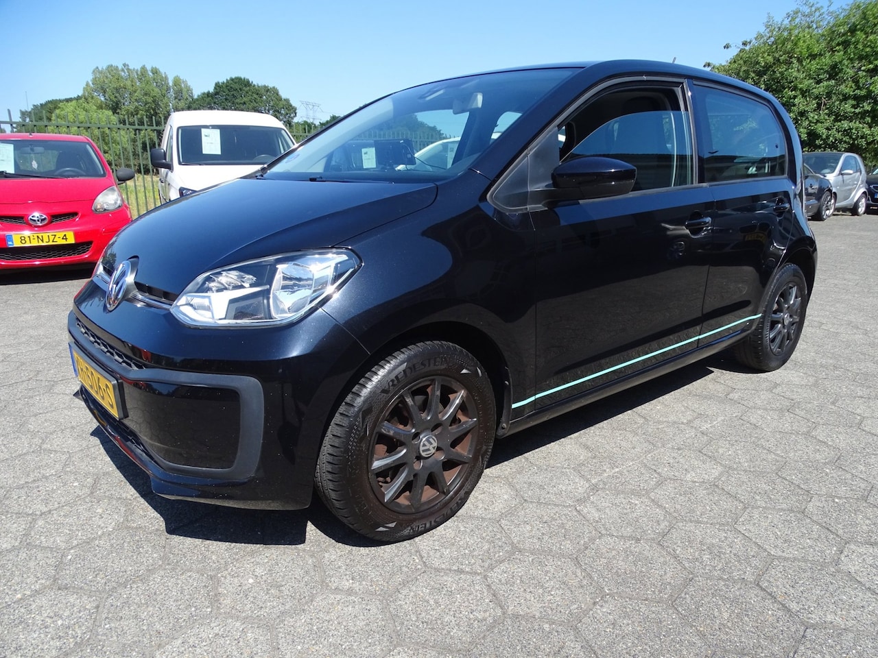 Volkswagen Up! - 1.0 BMT move up! AIRCO/APPLE CARPLAY/DAB+/LMV/5 DEURS - AutoWereld.nl