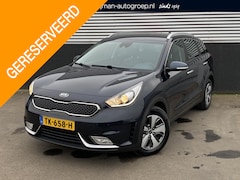 Kia Niro - 1.6 GDi Hybrid DynamicLine NL-auto, boekjes compleet, parkeersensoren, cruise control, nav