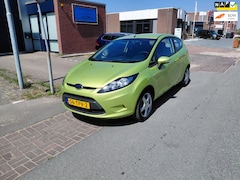 Ford Fiesta - 1.25 Ghia Airco Dealer onderhouden