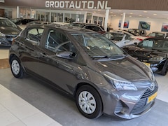 Toyota Yaris - 1.0 VVT-i Now Airco, Stuurbekrachtiging, Trekhaak