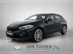 BMW 1-serie - 118i High Executive Edition M-Sport, CarPlay, Camera