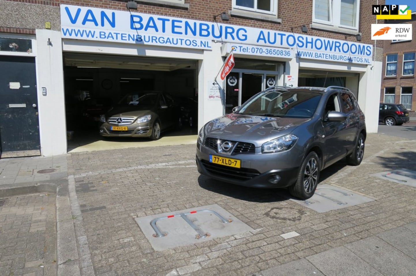 Nissan Qashqai - 1.6 Connect Edition | Panoramadak | Achteruitrij camera | Navigatie | Bluetooth | Trekhaak - AutoWereld.nl