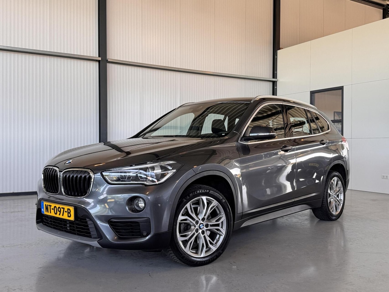 BMW X1 - sDrive18i High Executive sDrive18i High Executive - AutoWereld.nl