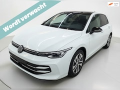 Volkswagen Golf - 1.5 TSI Life Energy|150pk|Led|Navi|Panodak|Camera|Ambient Lighting