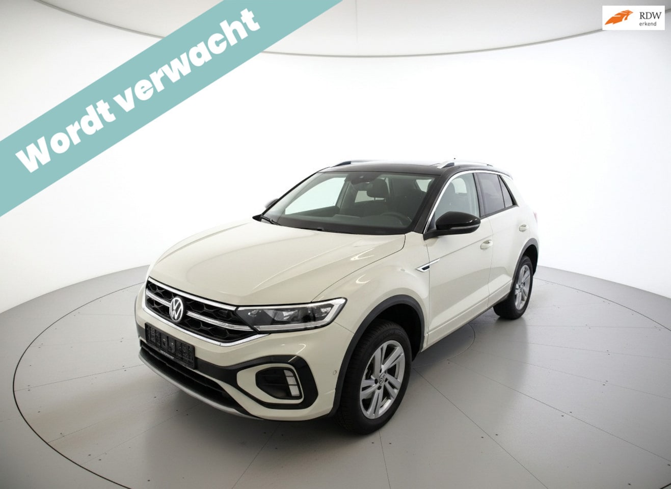 Volkswagen T-Roc - 1.0 TSI R-Line|LED|Navi|Camera|Clima|DAB|Stoelverwarming|17inch - AutoWereld.nl