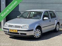 Volkswagen Golf - 2.0 Highline Automaat | Airco | Zie Tekst