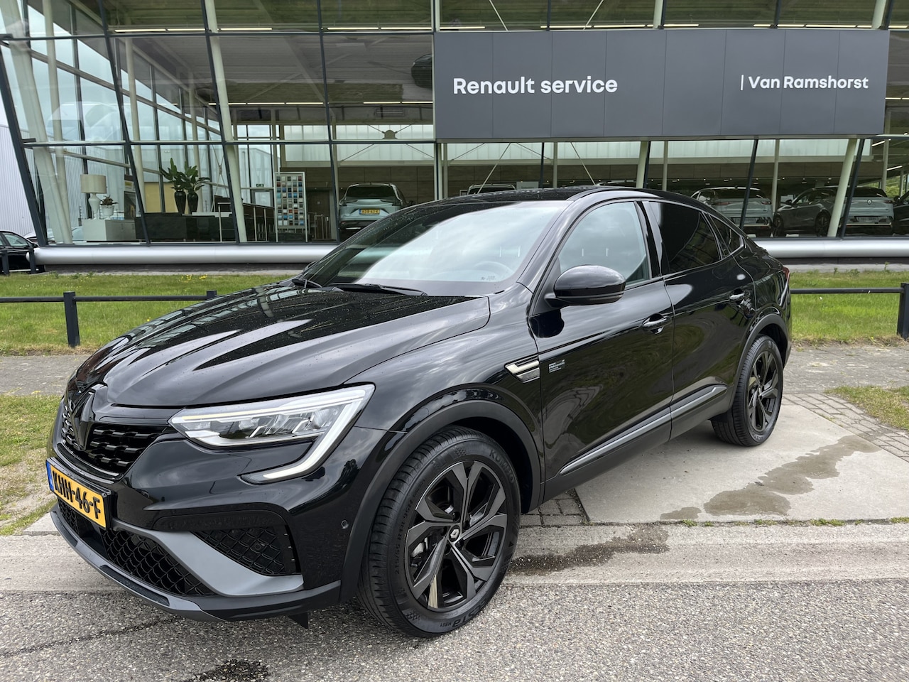 Renault Arkana - 1.6 E-Tech hybrid 145PK E-Tech R.S.Line engineered / Dealer onderhouden / Adaptive Cruise - AutoWereld.nl