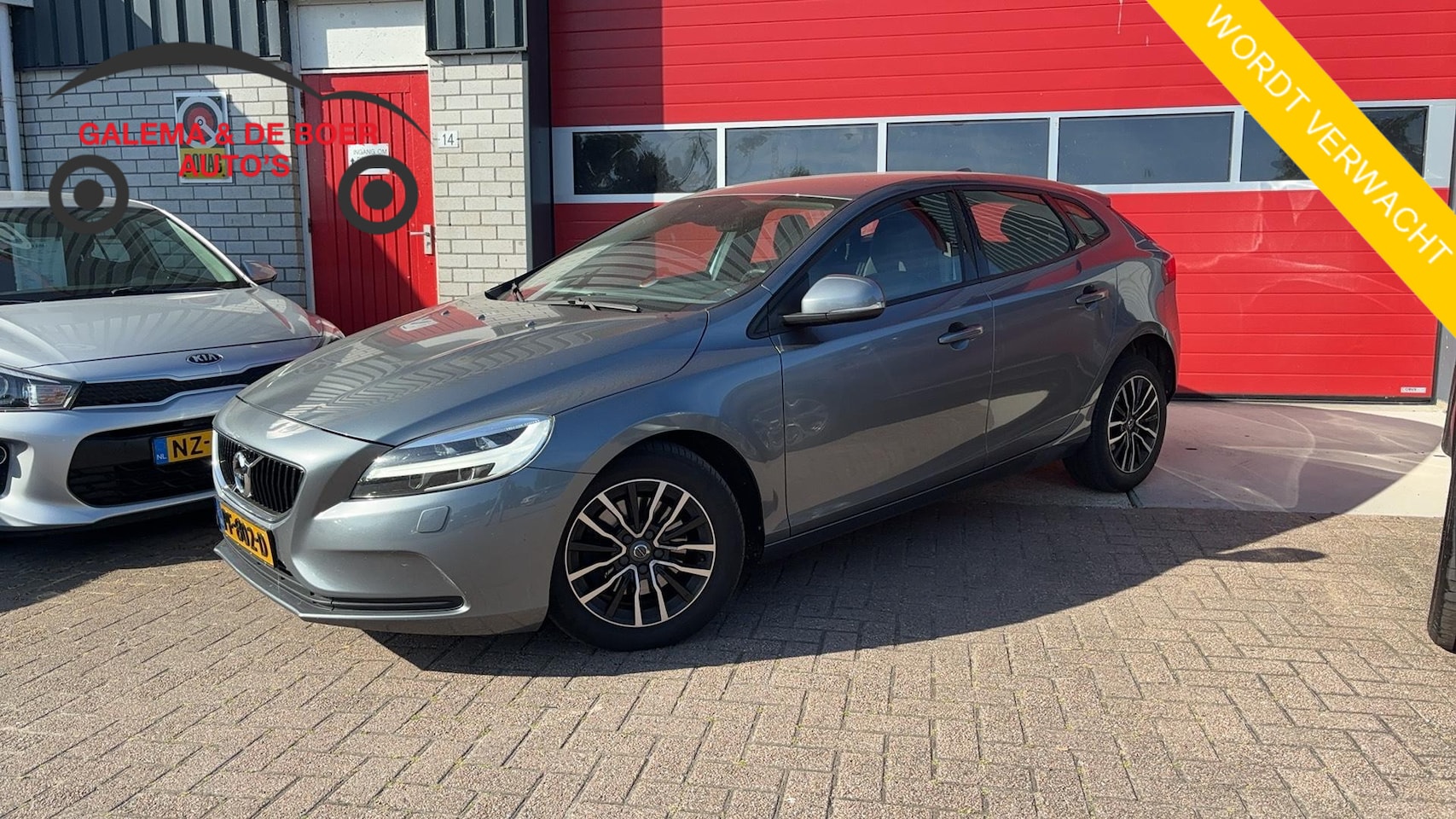 Volvo V40 - 2.0 T2 Nordic+ FULL LED / STANDKACHEL / STOELVERW / NAVI / CLIMA / PDC / BLUETOOTH / CRUIS - AutoWereld.nl
