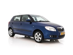 Skoda Fabia - 1.4-16V Ambiente *AIRCO | CRUISE | PDC | COMFORT-SEATS | 15''ALU | TOWBAR