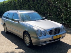 Mercedes-Benz E-klasse Combi - 320 Avantgarde Select 4-Matic €6570, - ex.BTW