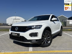 Volkswagen T-Roc - 1.5 TSI Sport Business R|DSG|CRUISE CONTR|