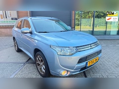 Mitsubishi Outlander - 2.0 PHEV instyle (( leder / automaat