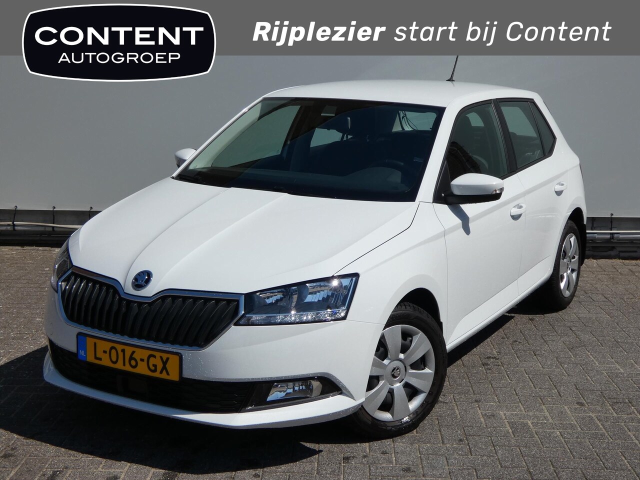 Skoda Fabia - 1.0 TSI Greentech 95pk DSG-7 Ambition / UNIEK 10.000 KM !!! - AutoWereld.nl