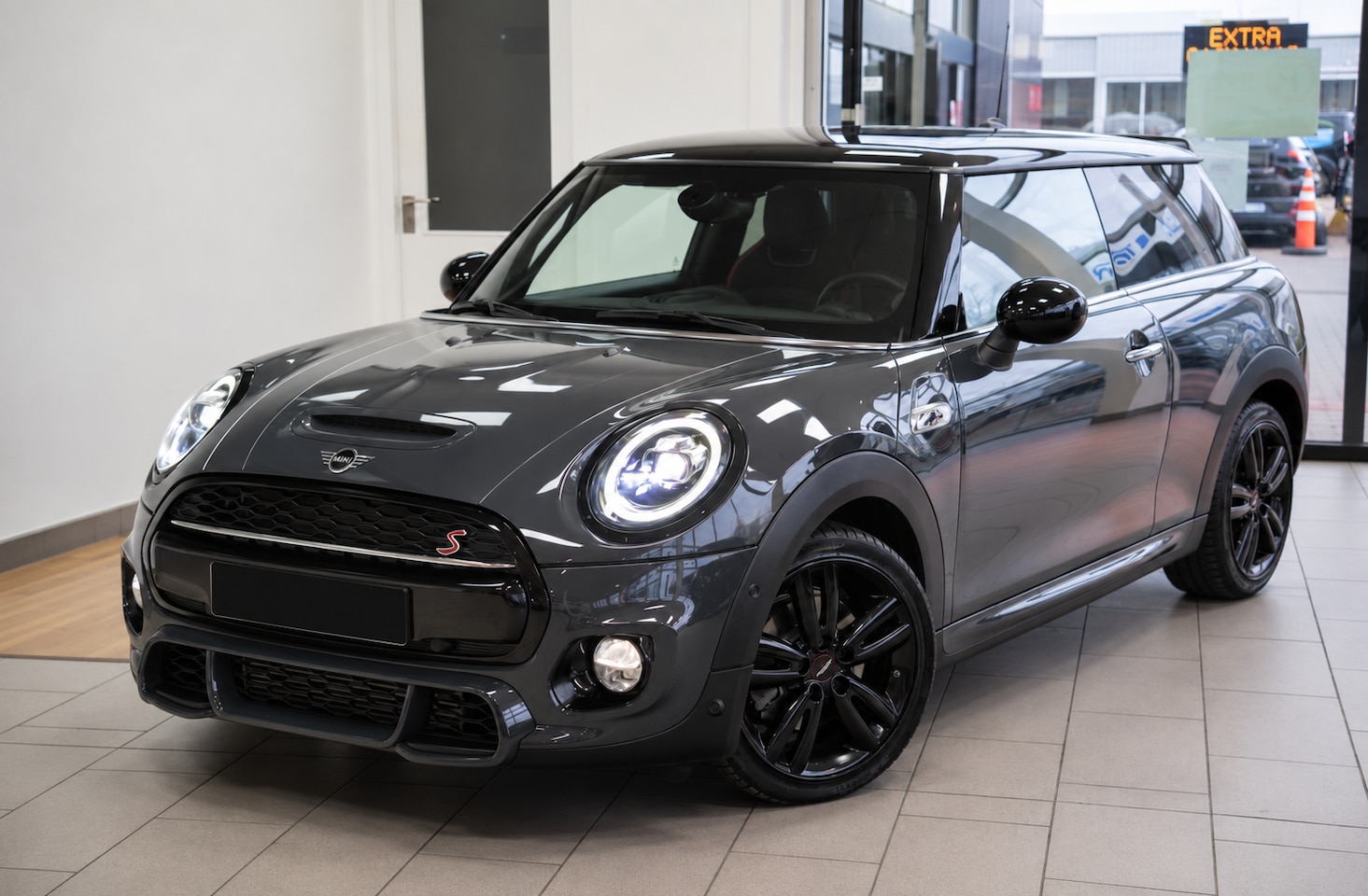 MINI 3-Deurs - S Steptronic JCW | 24.350 km | 192 PK | Harman Kardon - AutoWereld.nl
