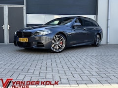 BMW 5-serie Touring - M550XD | Soft Close | Panorama | LED | Lederen Captain Seats | 360 Camera | Adaptive Cruis