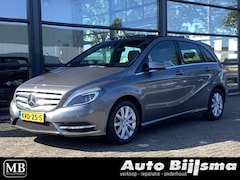 Mercedes-Benz B-klasse - 180 Ambition automaat, Panorama dak, lederen bekleding, xenon verlichting